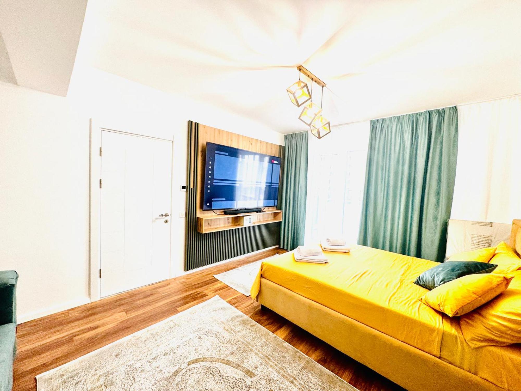 Luxury Apartment Sinuhe Braşov Exterior foto
